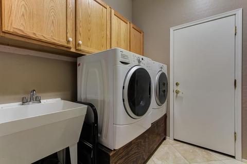 1065 E Oakland Ct, Gilbert, AZ 85295 photo 29