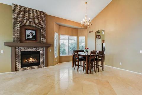 1065 E Oakland Ct, Gilbert, AZ 85295 photo 11