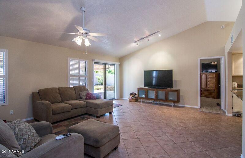 2249 N Roca --, Mesa, AZ 85213 photo 4