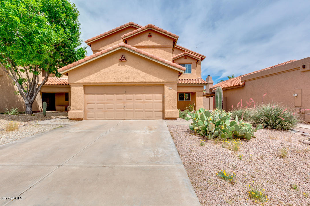 4330 E Badger Way, Phoenix, AZ 85044 photo 4