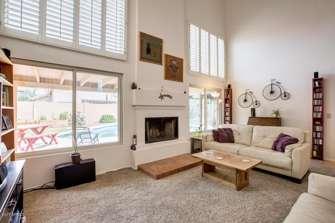 4330 E Badger Way, Phoenix, AZ 85044 photo 8