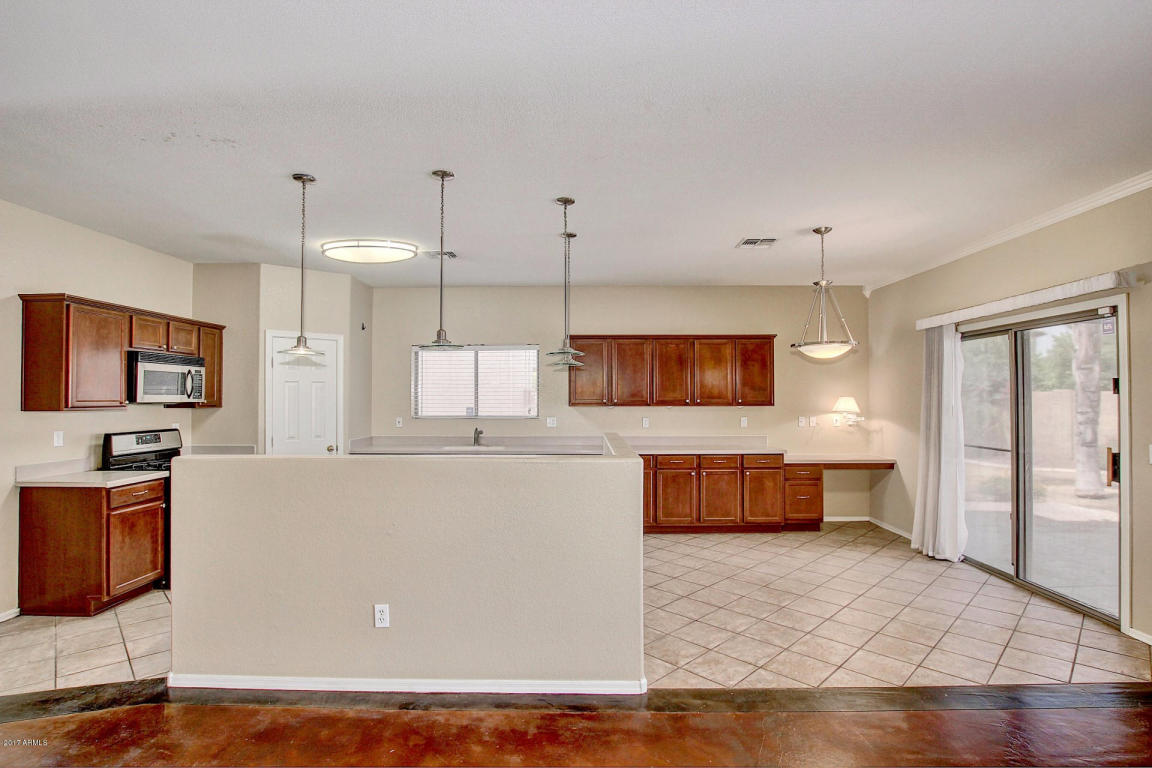 3780 E Betsy Ln, Gilbert, AZ 85296 photo 3