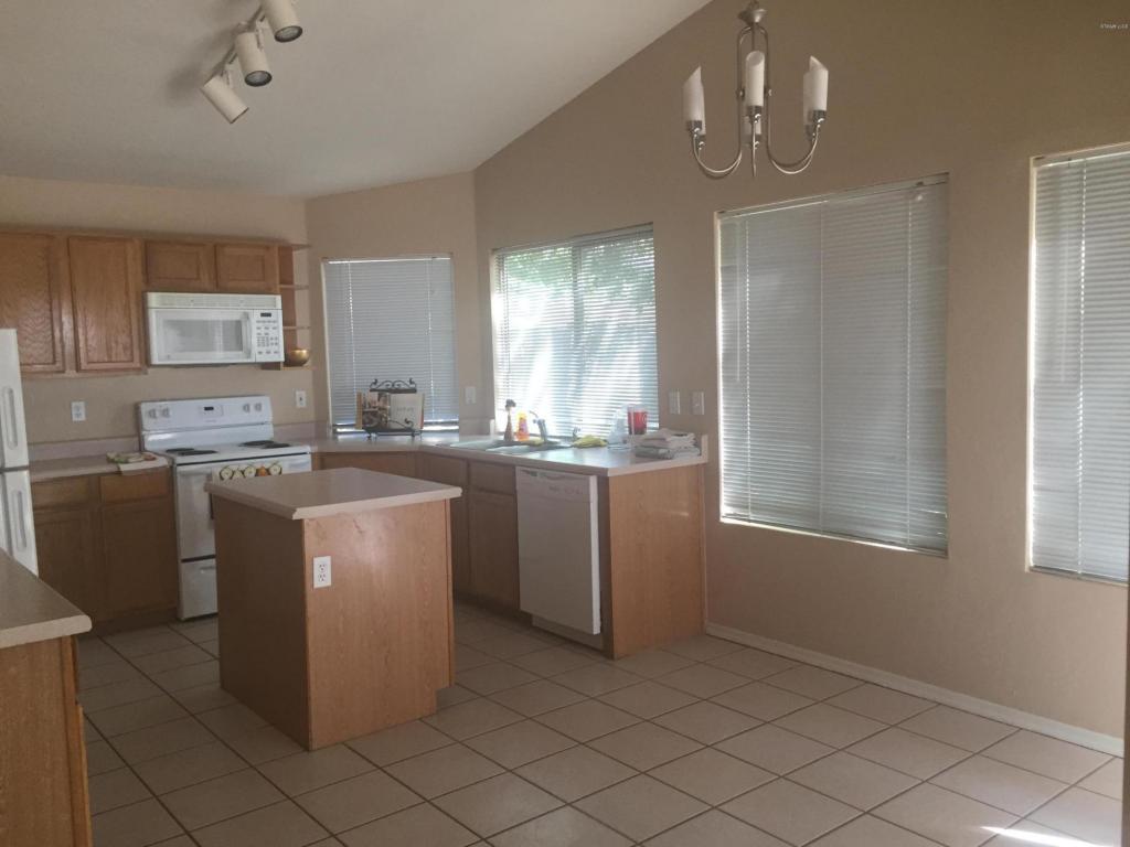 2001 E Catclaw St, Gilbert, AZ 85296 photo 5