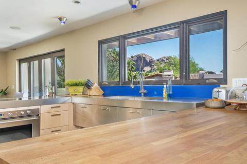 4329 E Mcdonald Dr, Phoenix, AZ 85018 photo 10