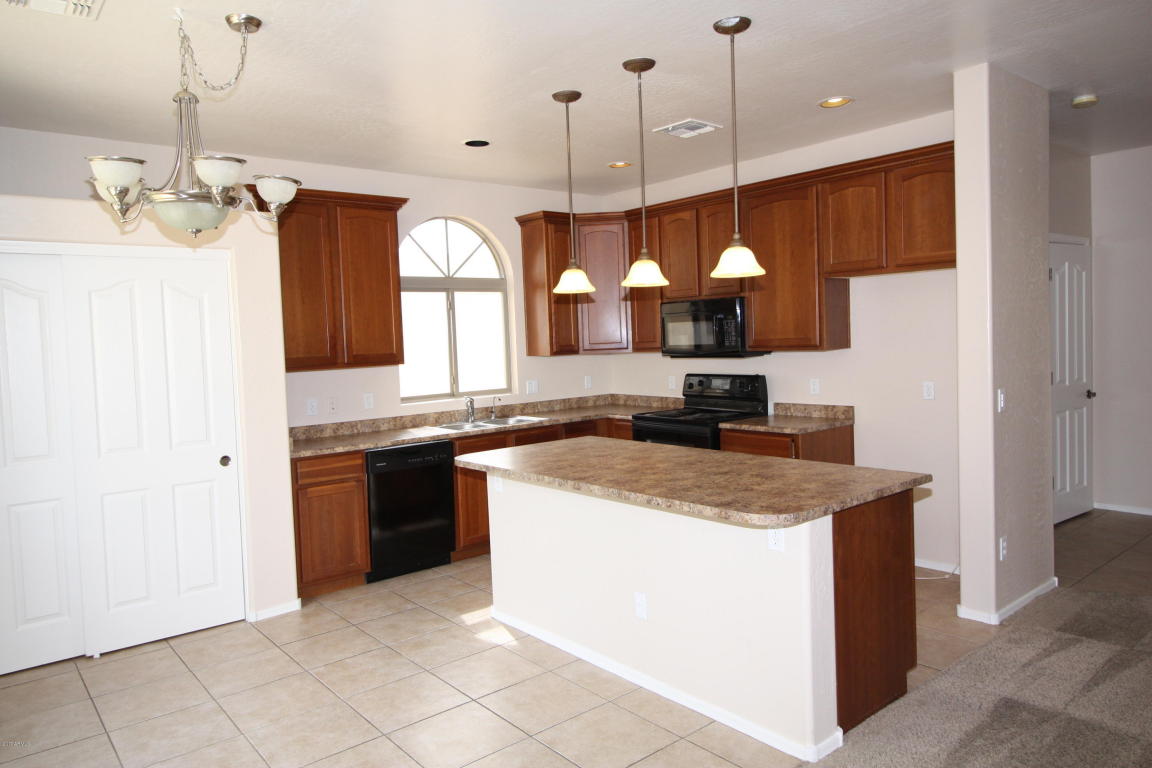 3664 E Sebastian Ln, Gilbert, AZ 85297 photo 9