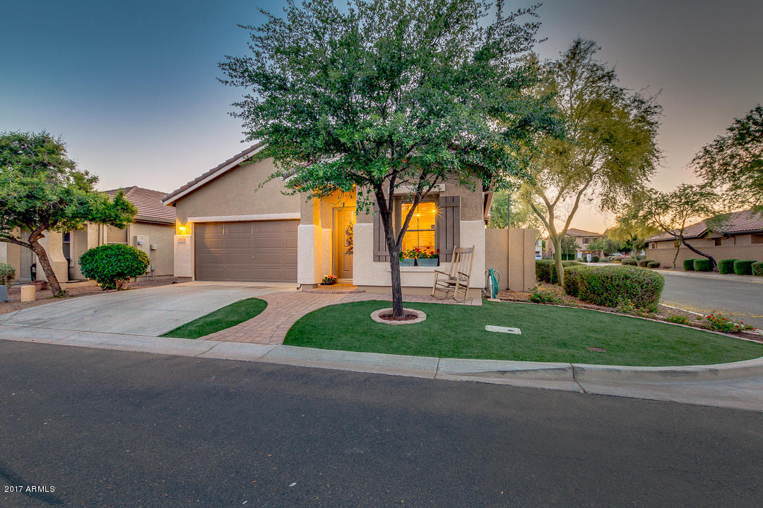 3651 E Constitution Dr, Gilbert, AZ 85296 photo 2