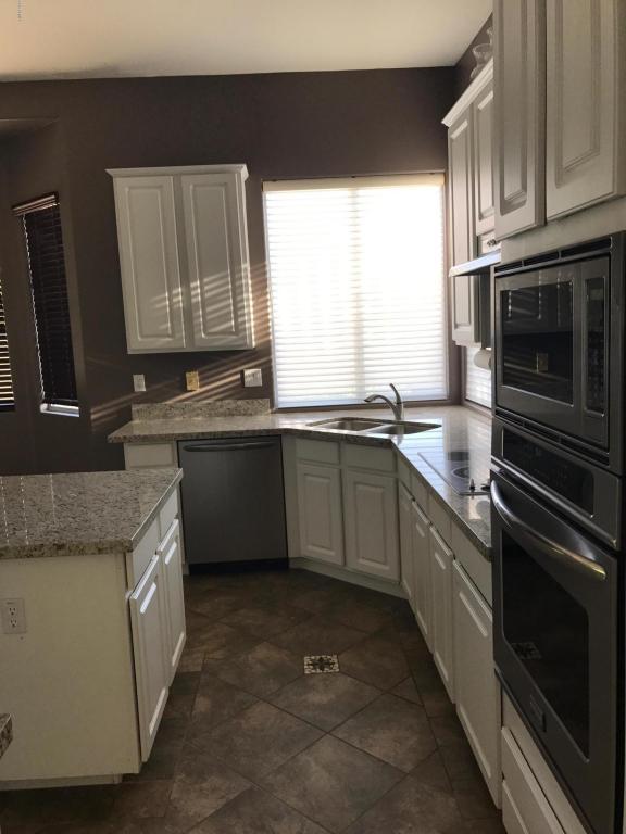 2523 Estrella St, Gilbert, AZ 85296 photo 9