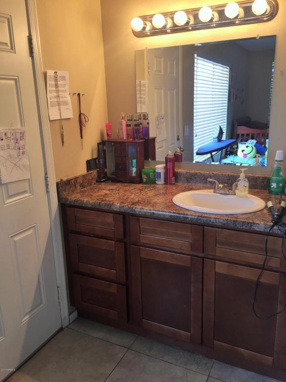 7619 W Wolf St, Phoenix, AZ 85033 photo 13