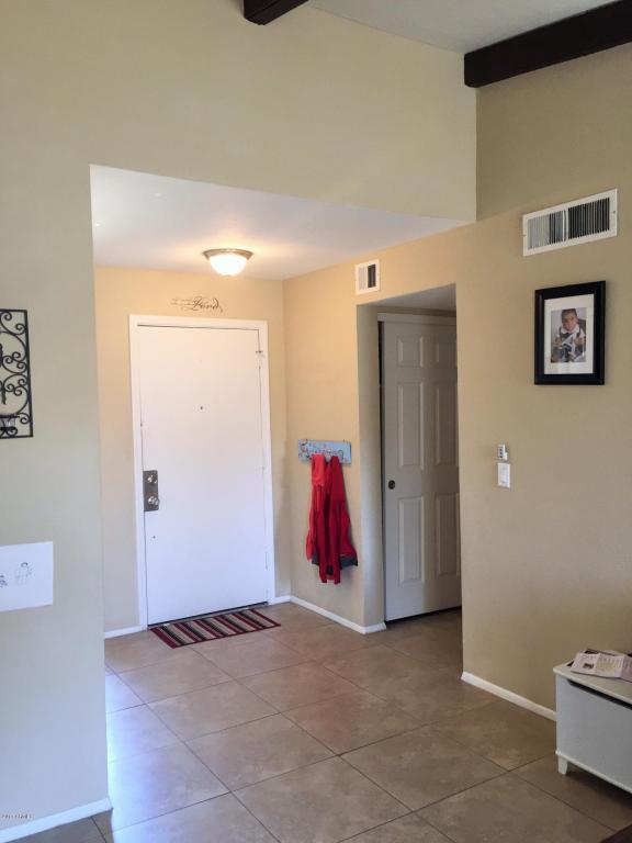 7619 W Wolf St, Phoenix, AZ 85033 photo 2