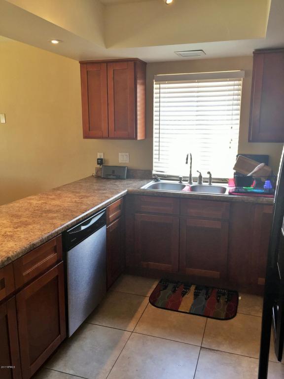 7619 W Wolf St, Phoenix, AZ 85033 photo 7