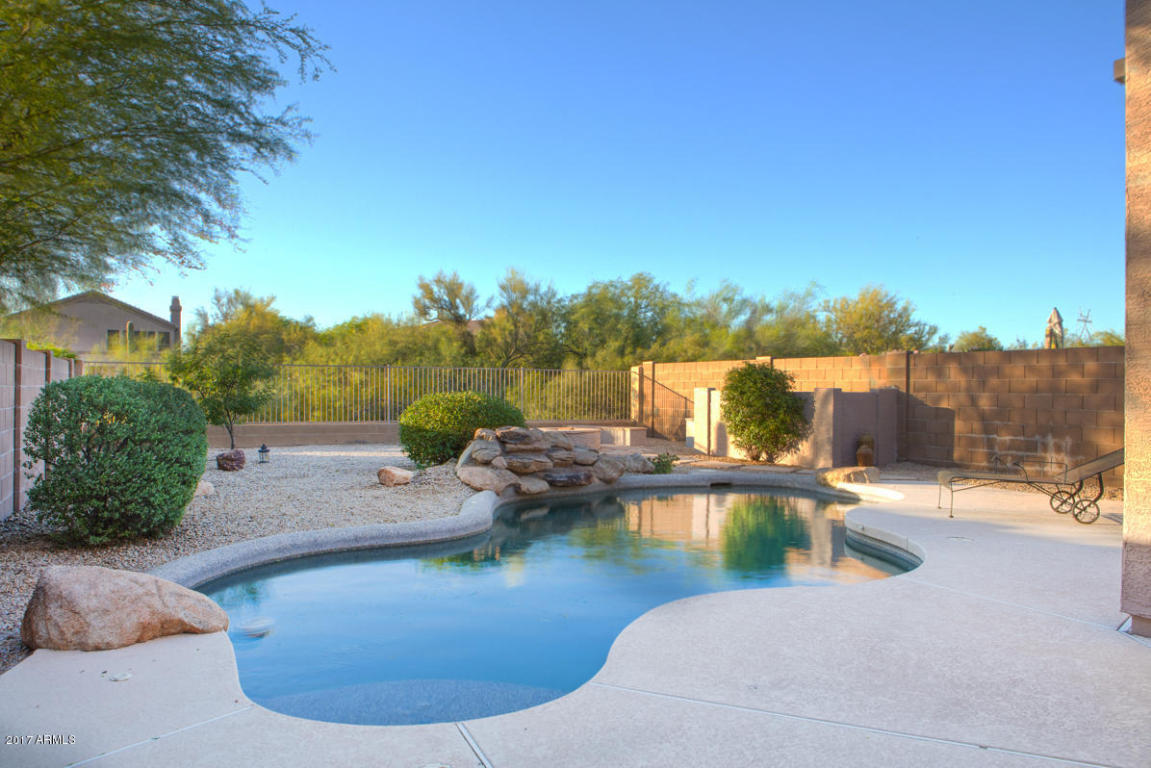 4922 E Roberta Dr, Cave Creek, AZ 85331 photo 5