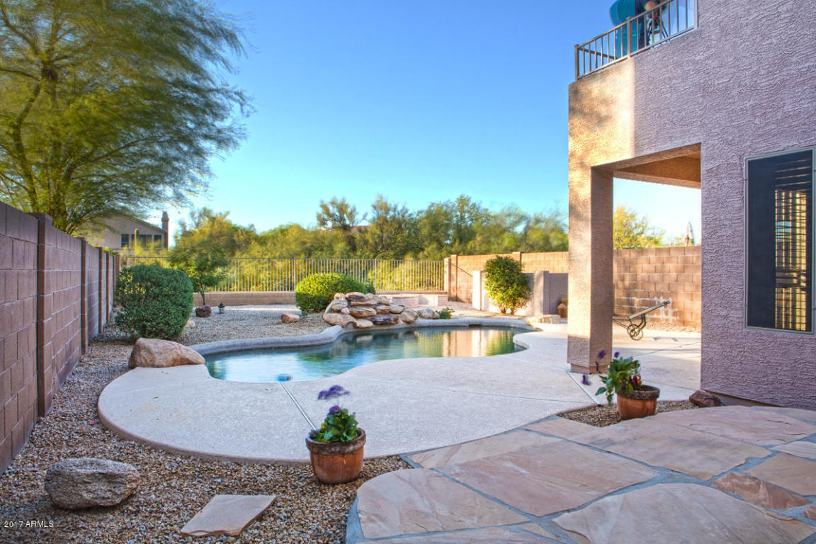 4922 E Roberta Dr, Cave Creek, AZ 85331 photo 2