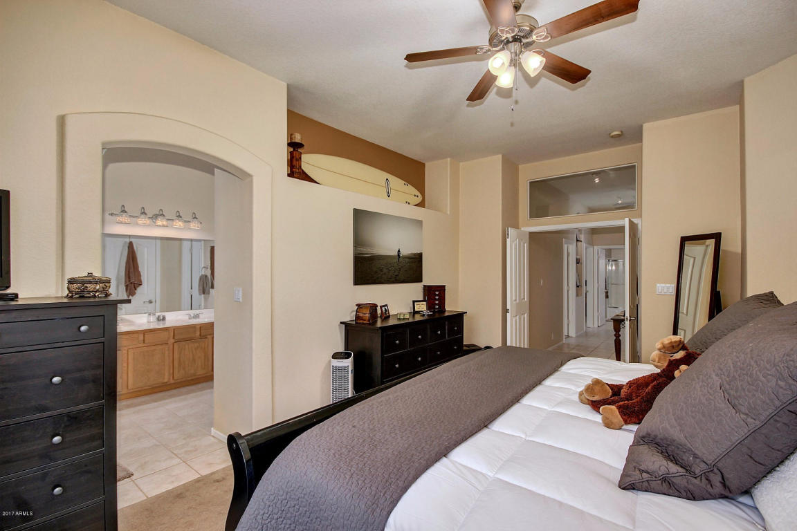 1031 E Hiddenview Dr, Phoenix, AZ 85048 photo 13