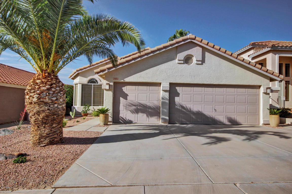 1031 E Hiddenview Dr, Phoenix, AZ 85048 photo 1