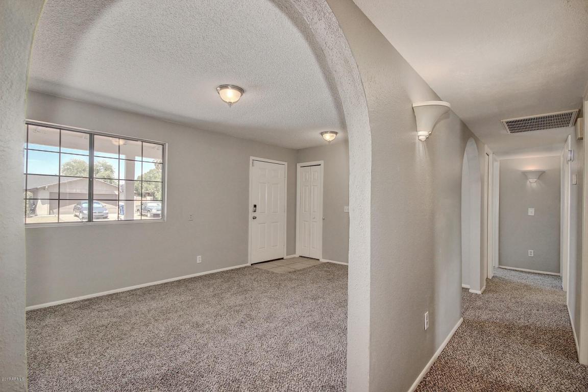 1133 E Glade Cir, Mesa, AZ 85204 photo 9