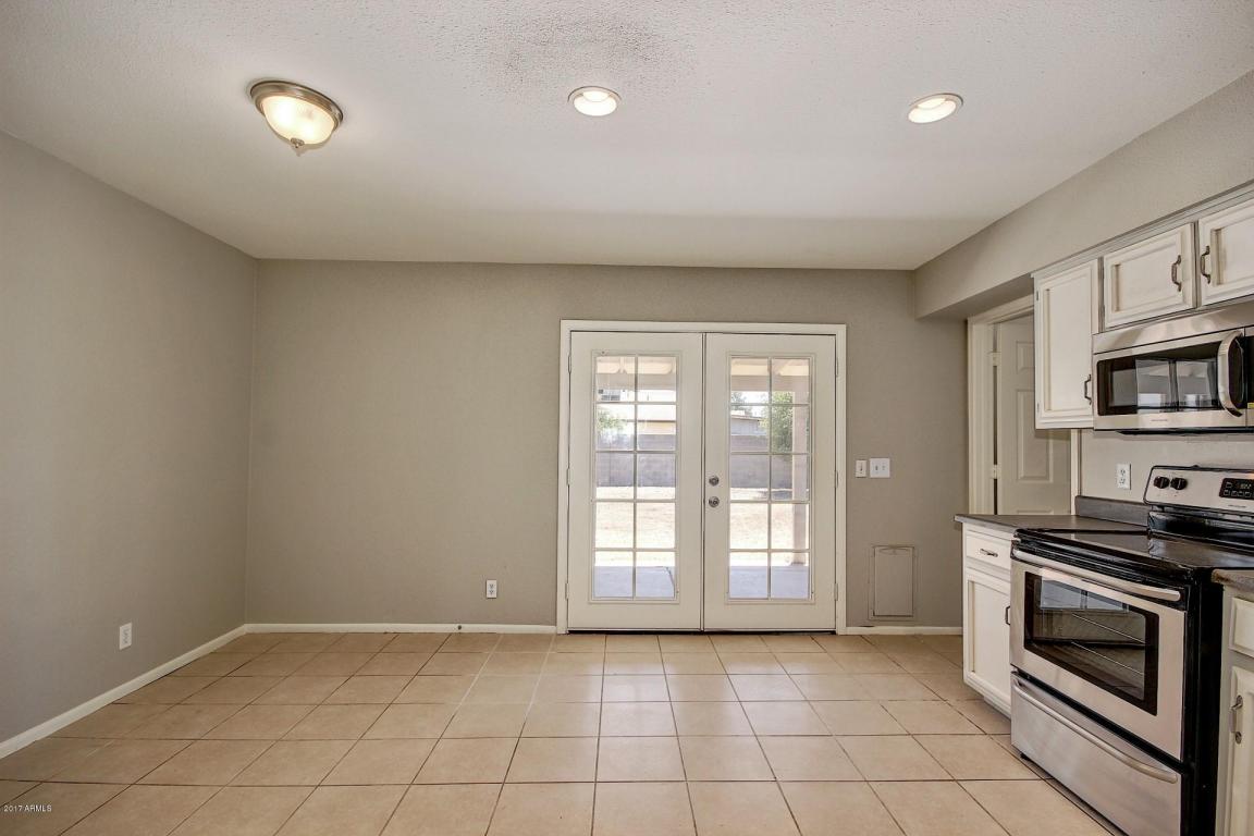 1133 E Glade Cir, Mesa, AZ 85204 photo 3