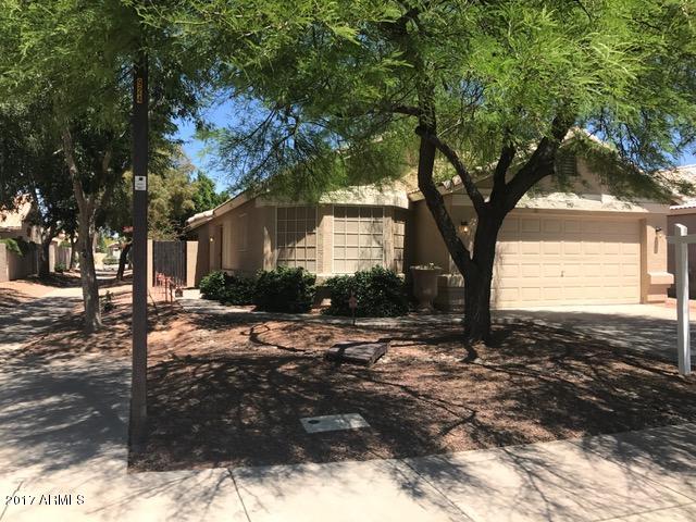 192 W Sagebrush St, Gilbert, AZ 85233 photo 1