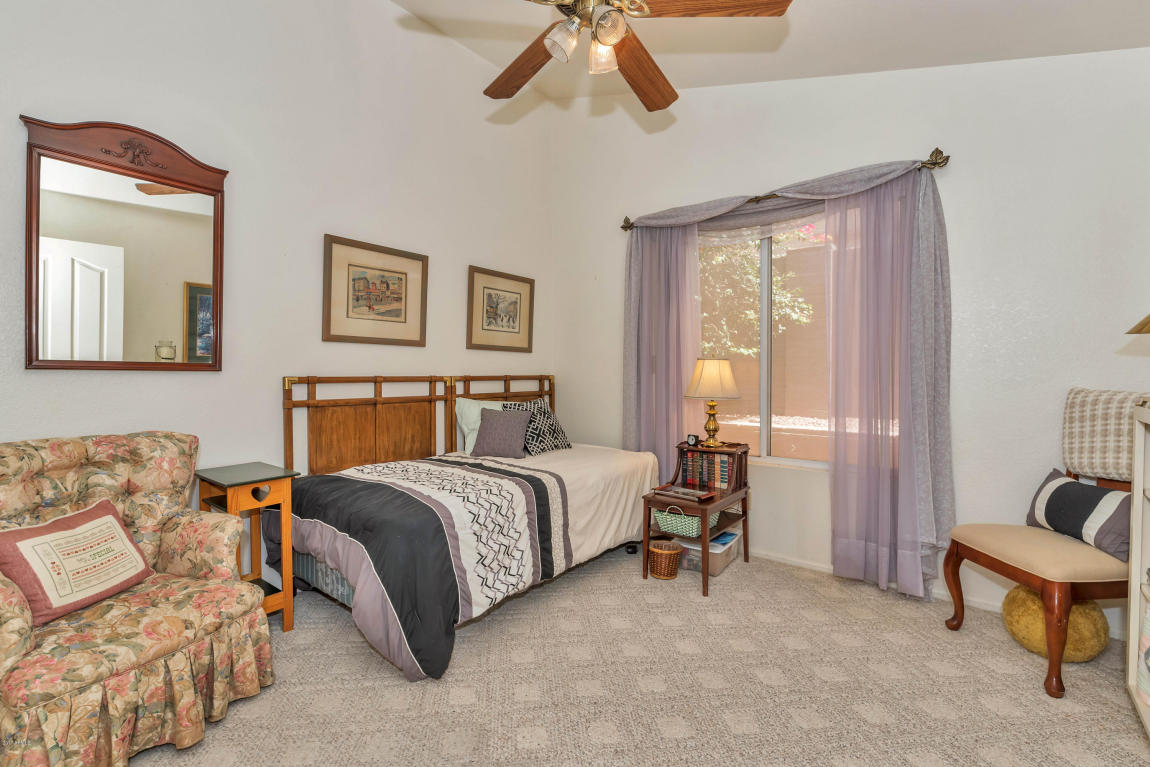 318 E South Fork Dr, Phoenix, AZ 85048 photo 17