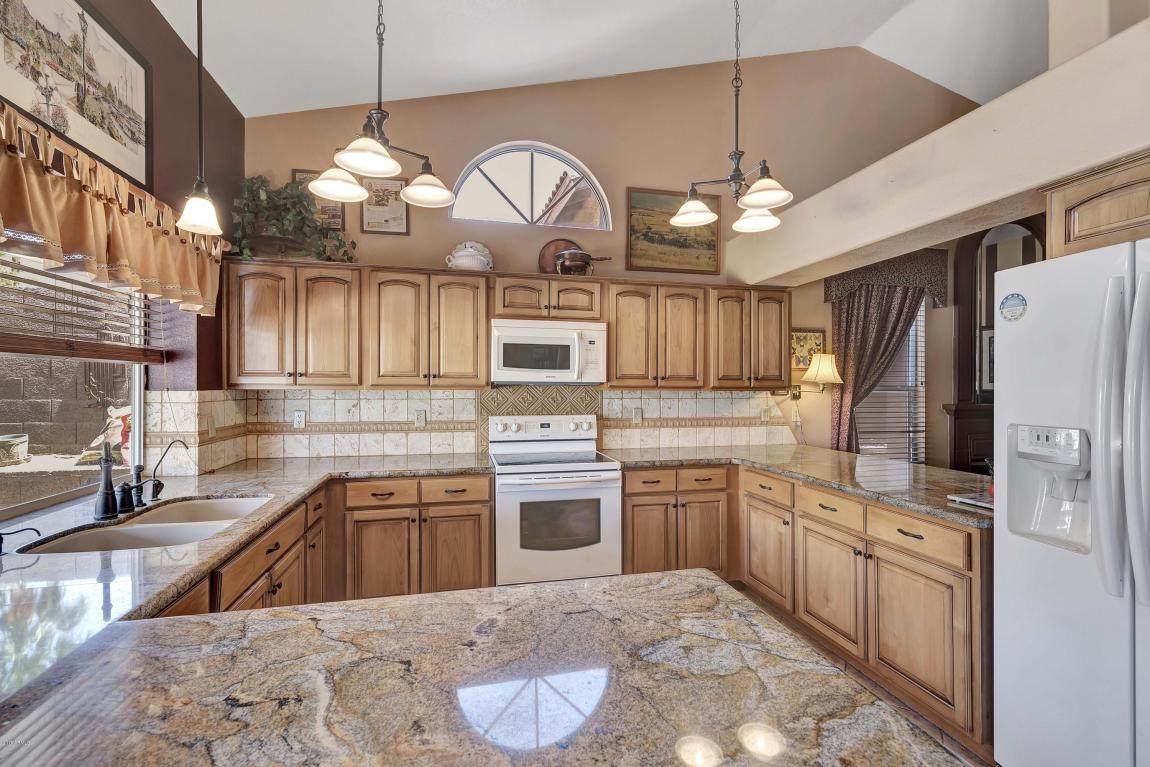 318 E South Fork Dr, Phoenix, AZ 85048 photo 4