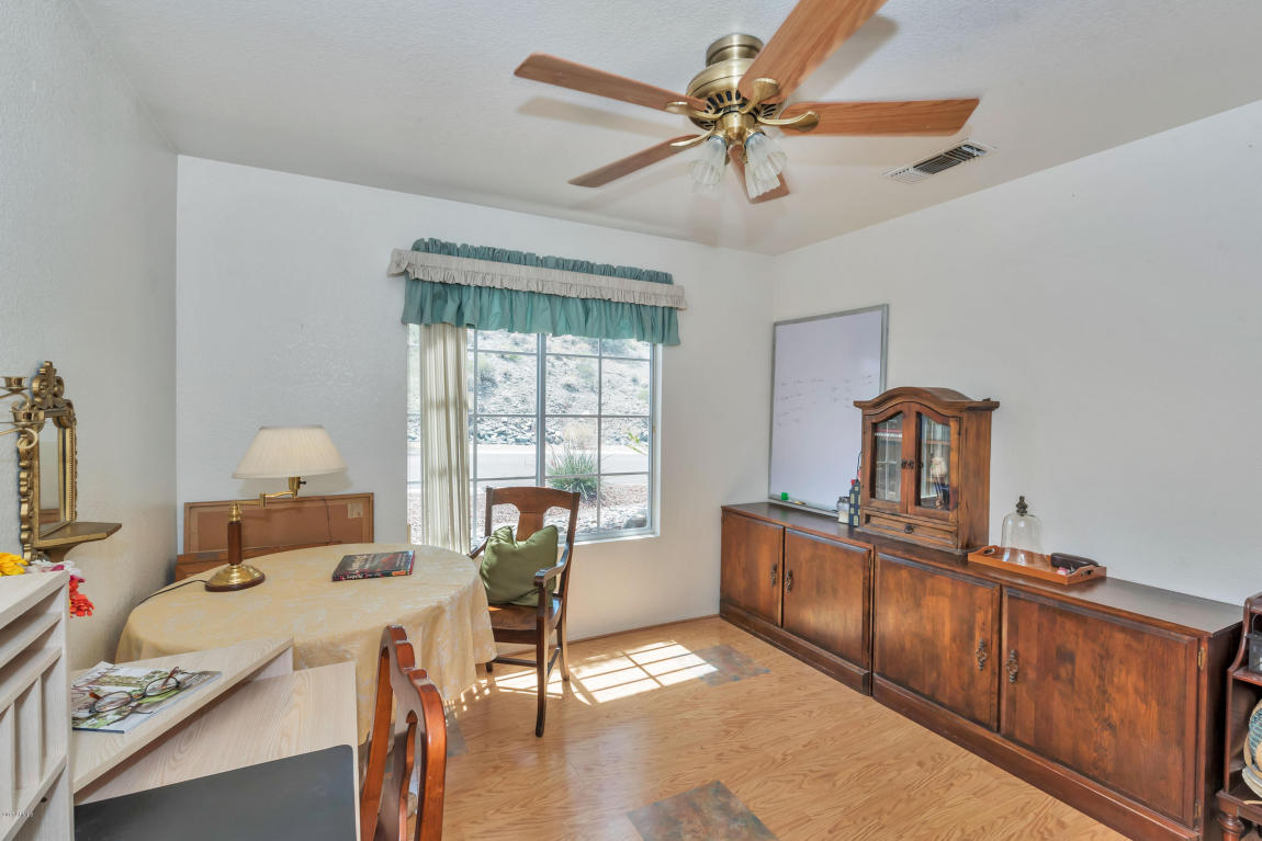 318 E South Fork Dr, Phoenix, AZ 85048 photo 18