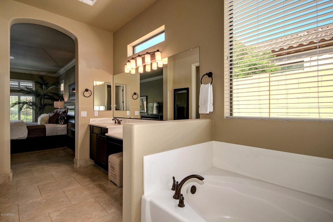 8714 E Jasmine St, Mesa, AZ 85207 photo 14