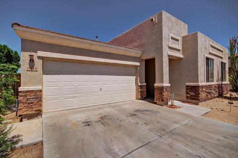 6718 E Regina St, Mesa, AZ 85215 photo 2