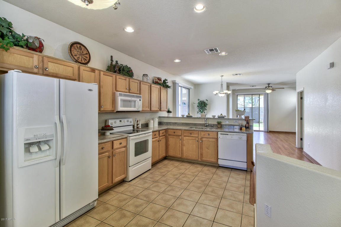 3743 E Stampede Dr, Gilbert, AZ 85297 photo 10