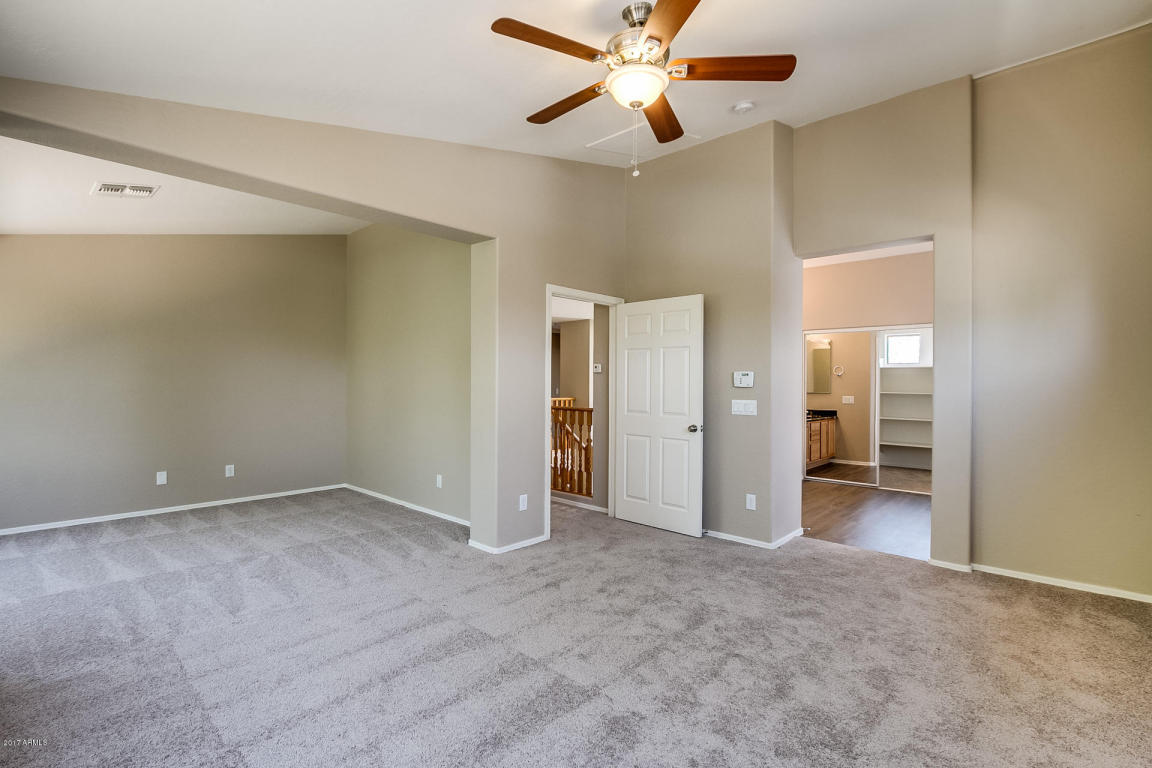 272 W Temple Ct, Gilbert, AZ 85233 photo 14
