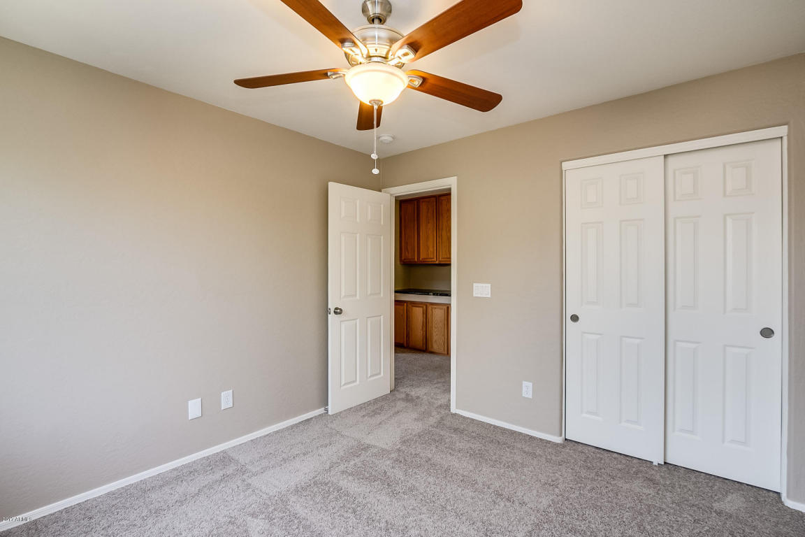 272 W Temple Ct, Gilbert, AZ 85233 photo 11