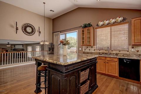 3075 S Birch St, Gilbert, AZ 85295 photo 15