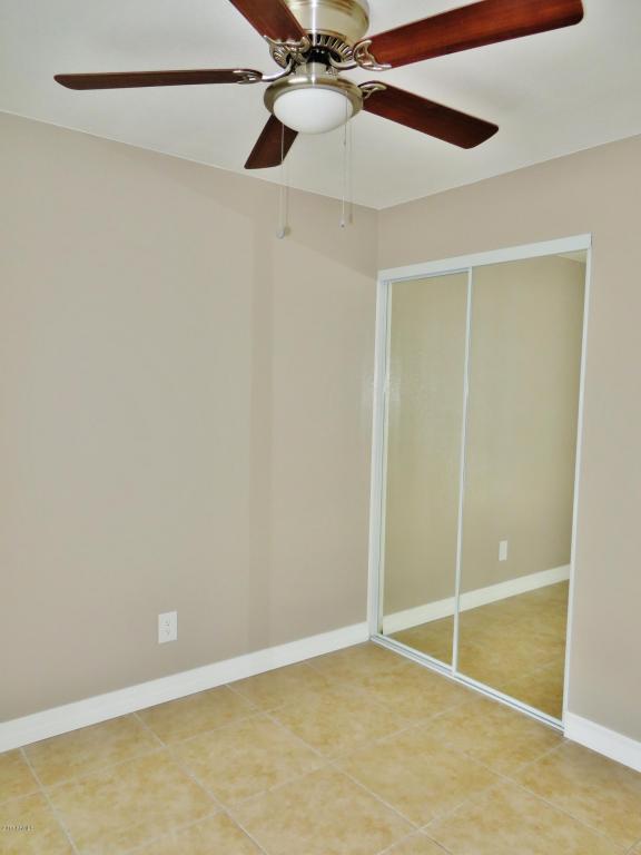 6804 W Earll Dr, Phoenix, AZ 85033 photo 10