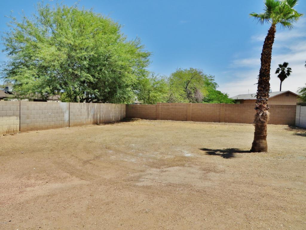 6804 W Earll Dr, Phoenix, AZ 85033 photo 13