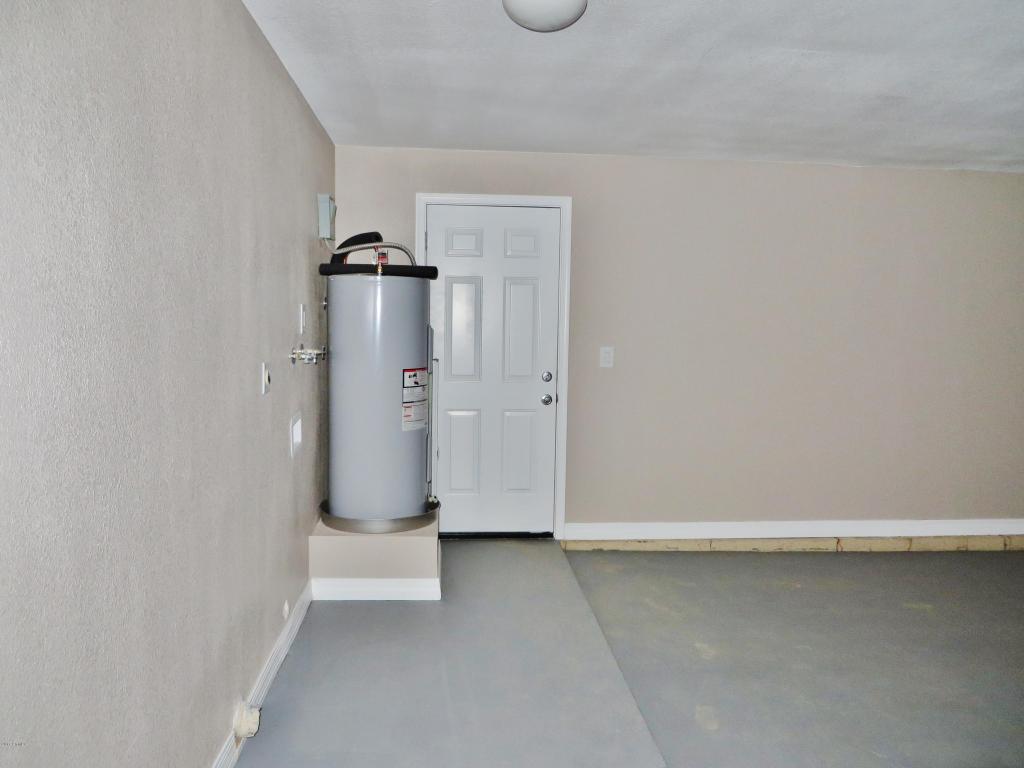 6804 W Earll Dr, Phoenix, AZ 85033 photo 15