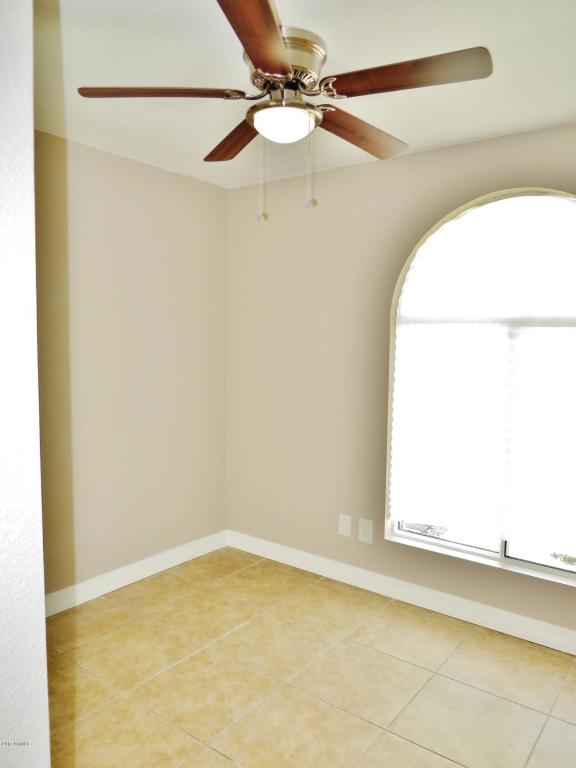 6804 W Earll Dr, Phoenix, AZ 85033 photo 7