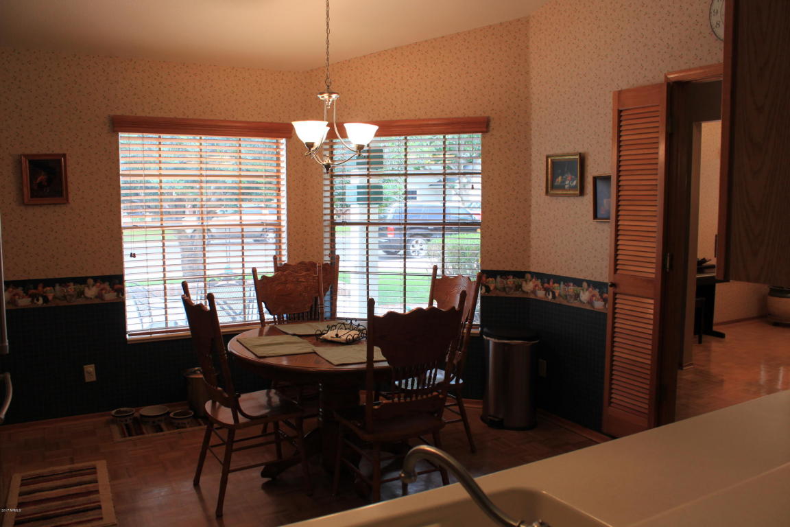 550 S Bermuda Cir, Mesa, AZ 85206 photo 8