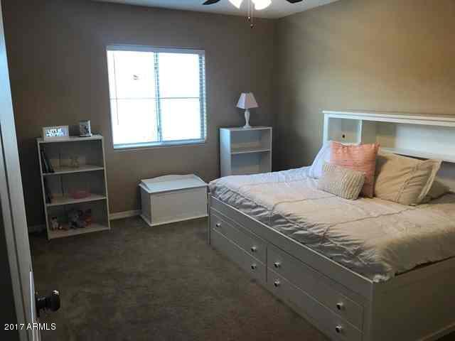 6917 S 7th Ln, Phoenix, AZ 85041 photo 18