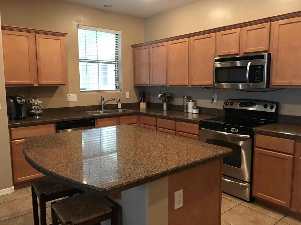 6917 S 7th Ln, Phoenix, AZ 85041 photo 7