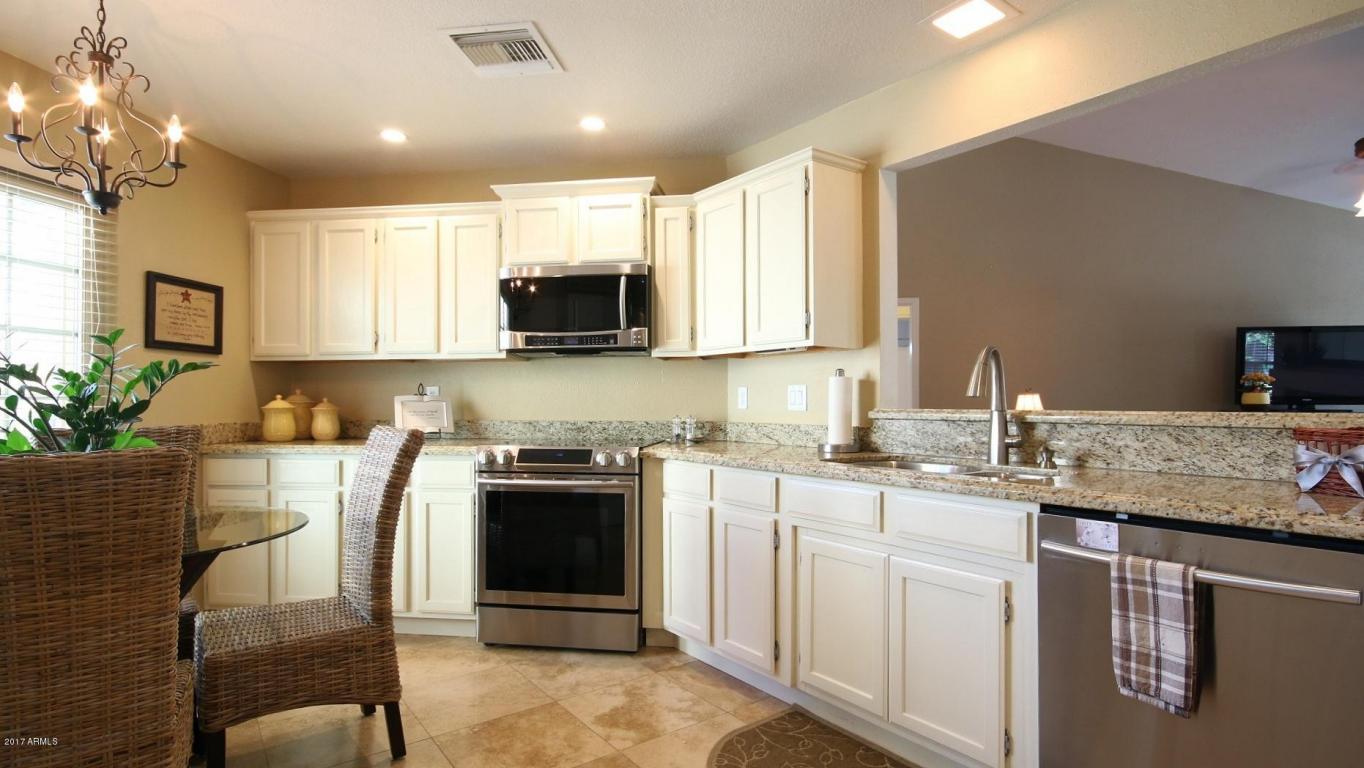 5913 E Fairbrook Cir, Mesa, AZ 85205 photo 11
