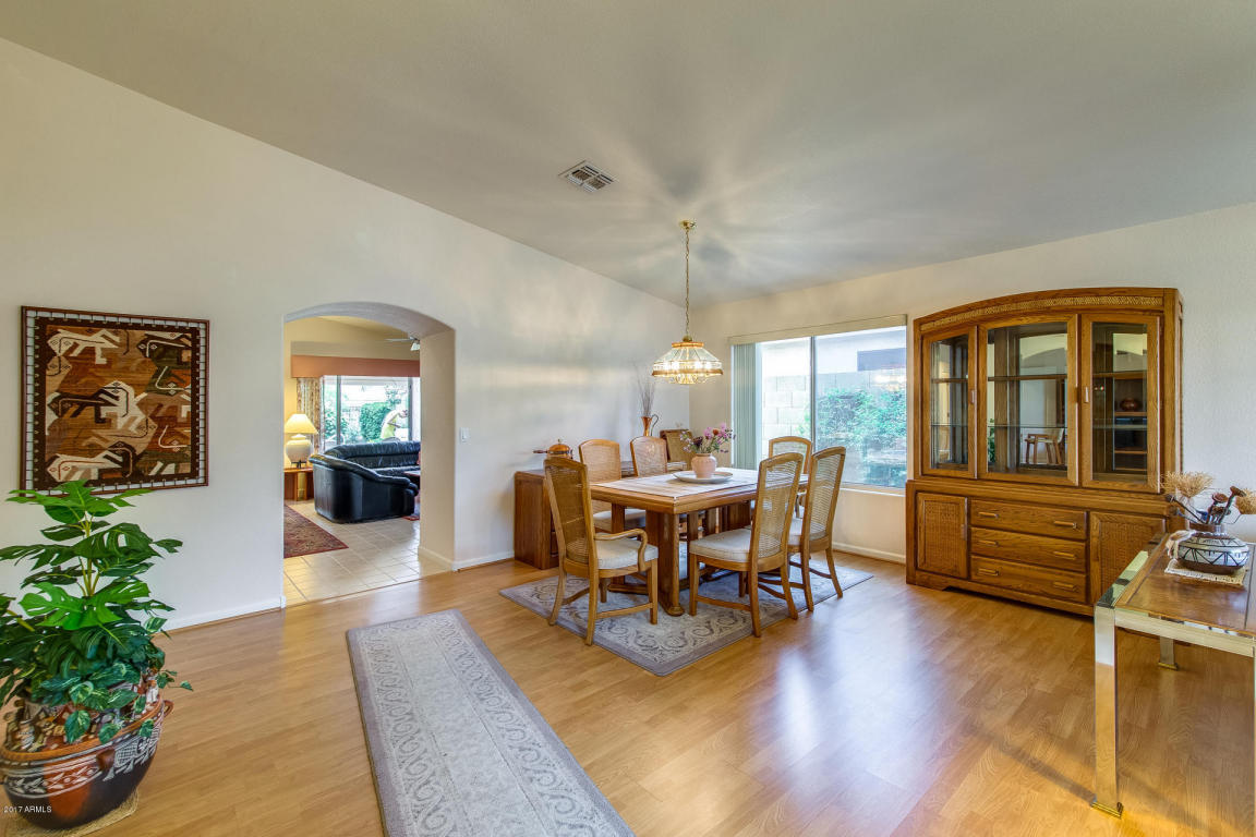 3421 E Kerry Ln, Phoenix, AZ 85050 photo 14