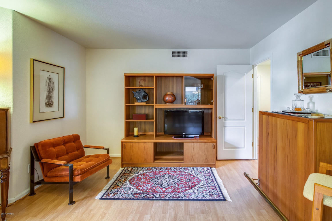 3421 E Kerry Ln, Phoenix, AZ 85050 photo 26