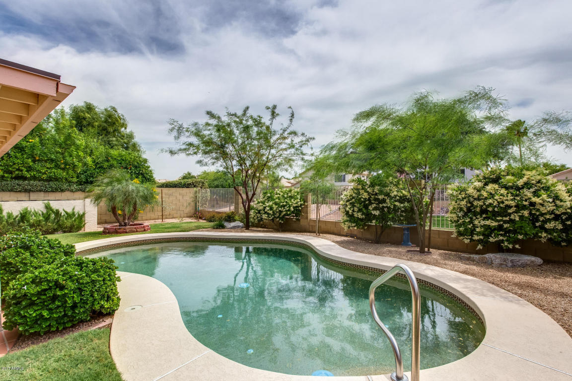 3421 E Kerry Ln, Phoenix, AZ 85050 photo 2