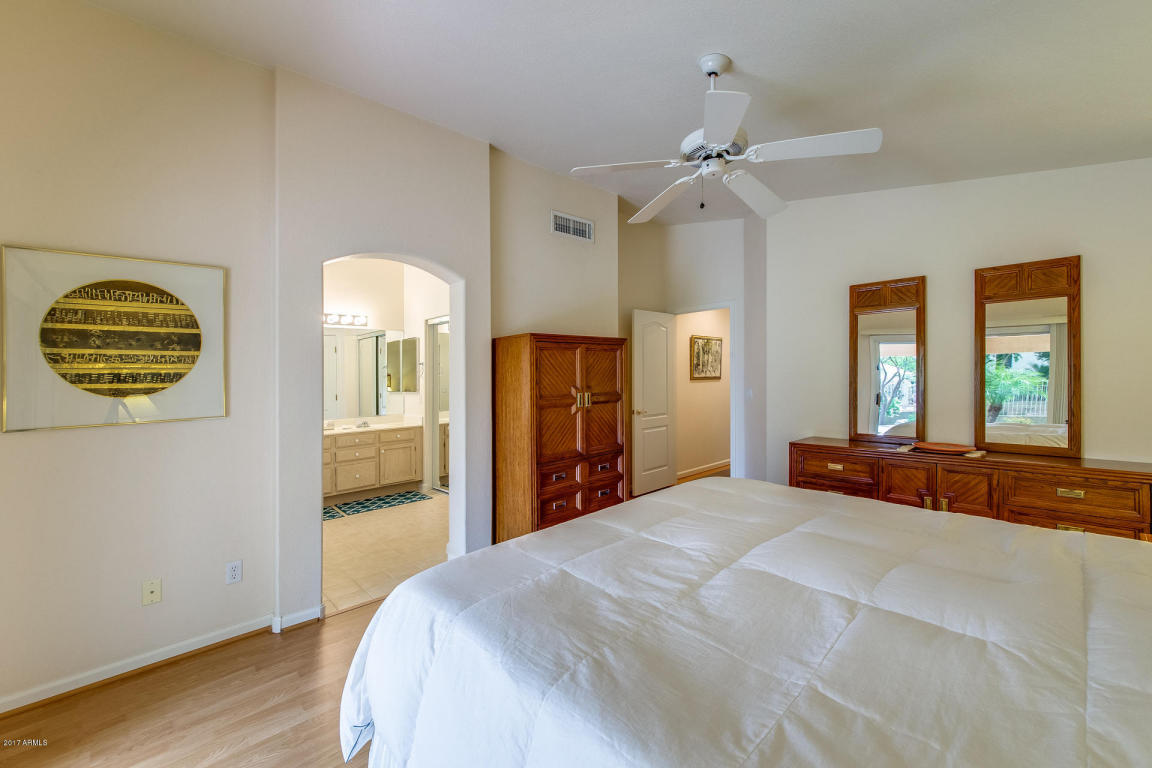 3421 E Kerry Ln, Phoenix, AZ 85050 photo 31