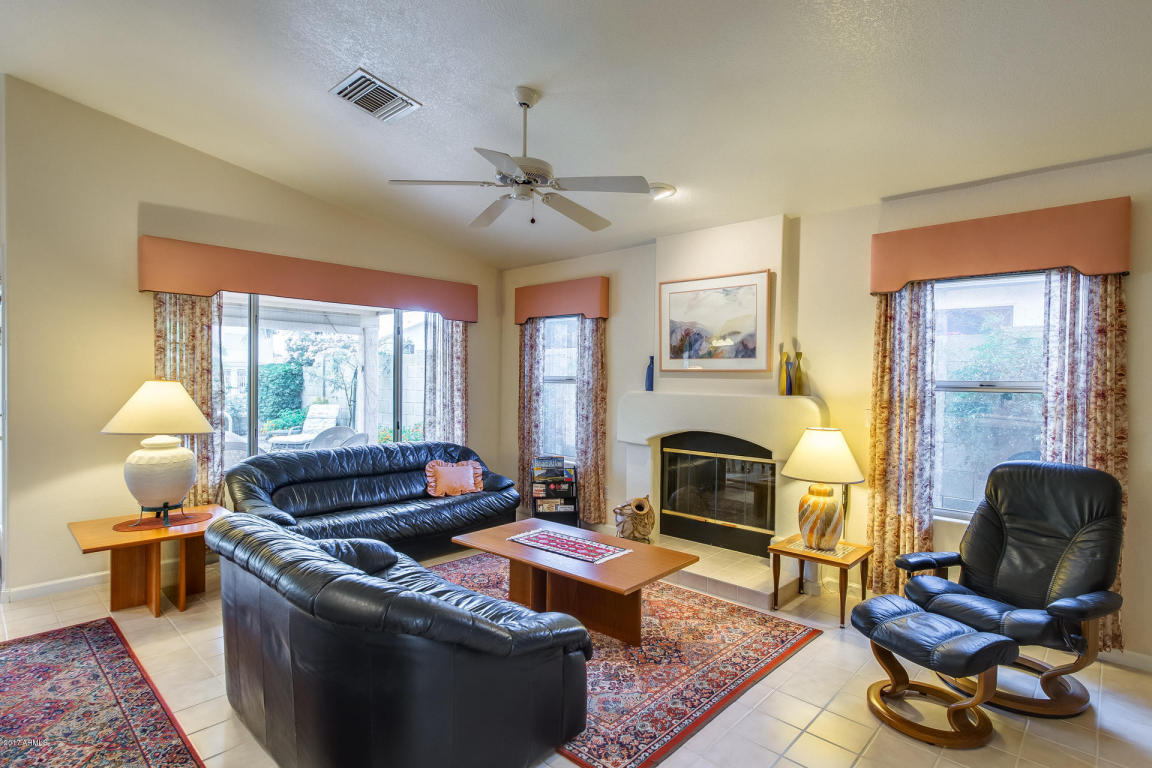 3421 E Kerry Ln, Phoenix, AZ 85050 photo 18