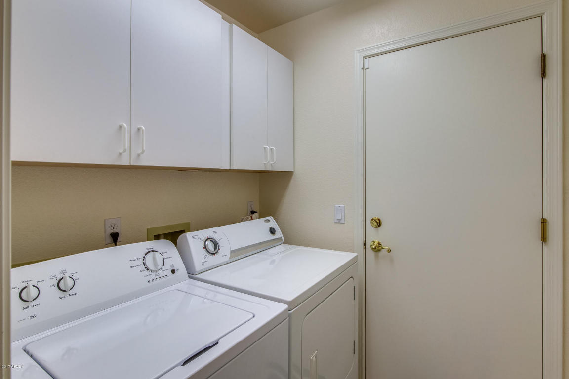 3421 E Kerry Ln, Phoenix, AZ 85050 photo 37