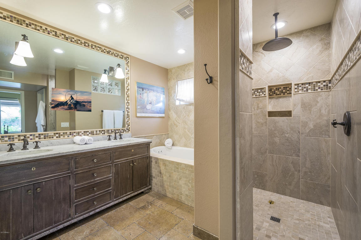 4401 E Jaeger Rd, Phoenix, AZ 85050 photo 6