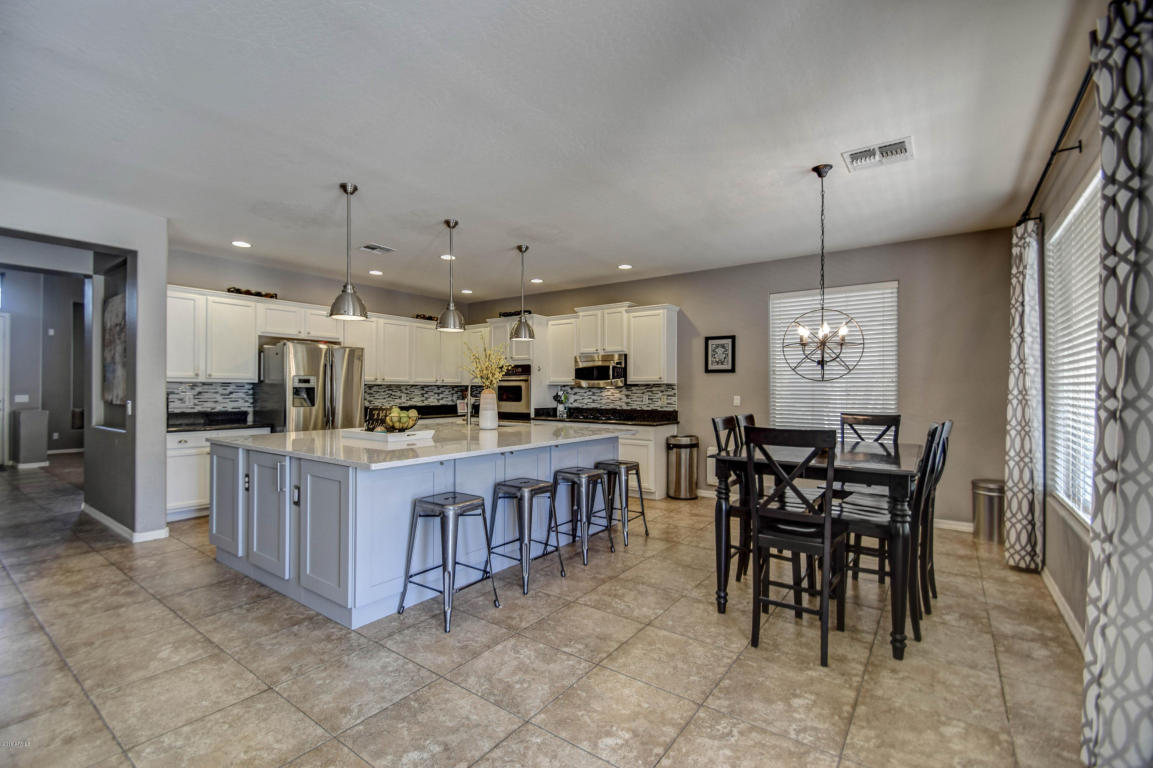 3771 E Ravenswood Dr, Gilbert, AZ 85298 photo 8