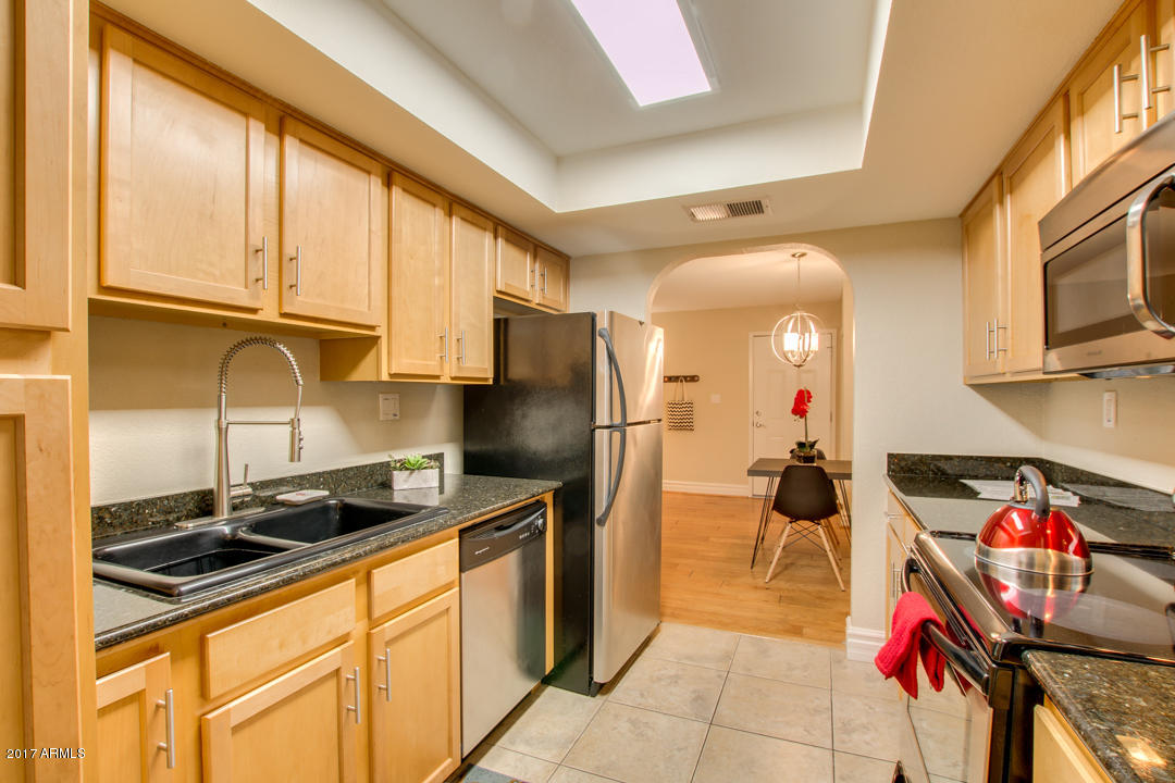 3825 E Camelback Rd #205, Phoenix, AZ 85018 photo 10