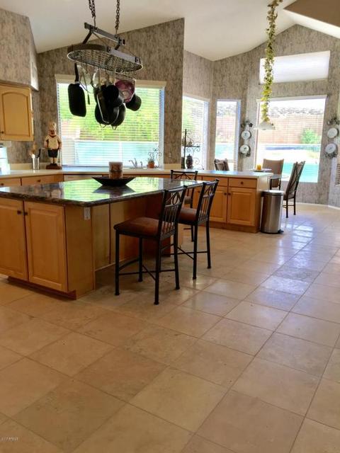 305 E Hiddenview Dr, Phoenix, AZ 85048 photo 4