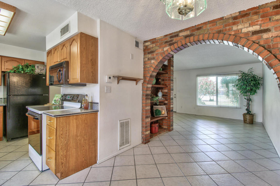 612 E Strahan Dr, Tempe, AZ 85283 photo 9