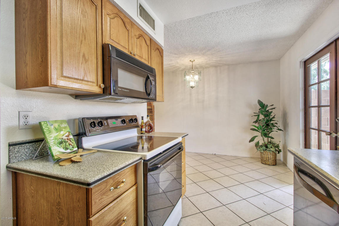 612 E Strahan Dr, Tempe, AZ 85283 photo 14